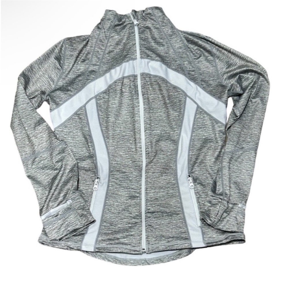 Lululemon Define Zip Up Jacket
Size 8
